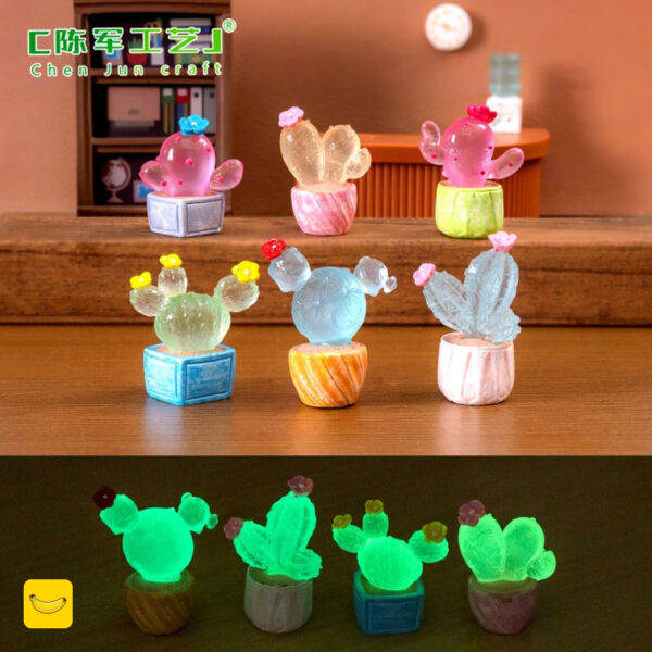 مجسمه شب تاب طرح کاکتوس دکوراتیو